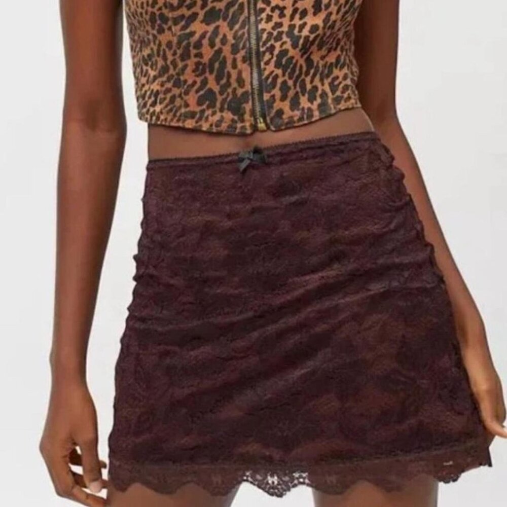 Urban Outfitters 90's Lace Skirt in Chocolate Brown